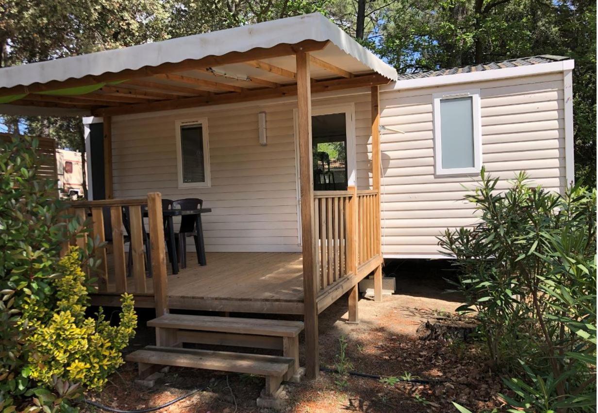 Camping La Simioune En Provence Bollène Eksteriør billede