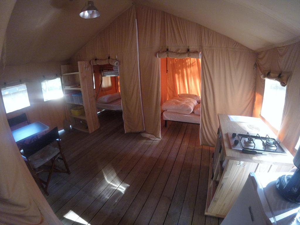 Camping La Simioune En Provence Bollène Eksteriør billede